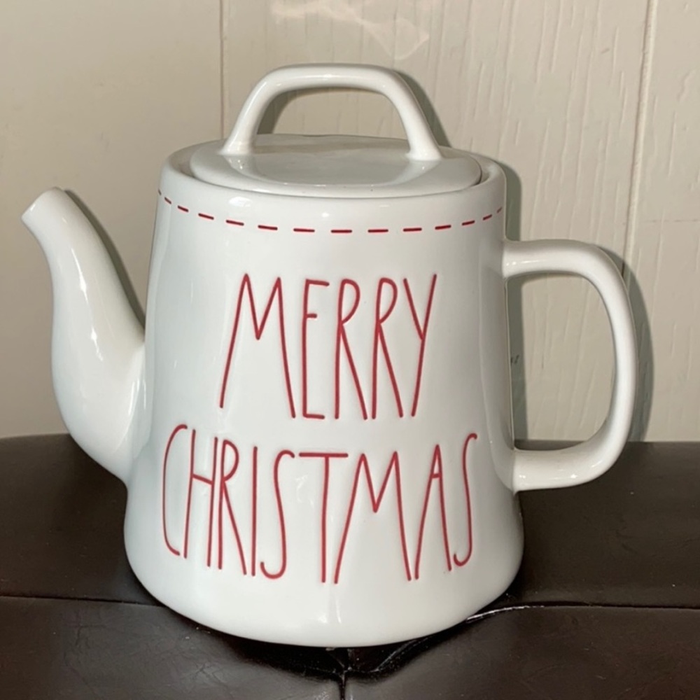 Rae Dunn merry Christmas tea pot